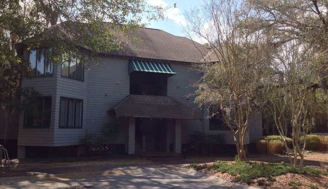Affordable, Comfortable 2 Bed, 2 Bath Villa - walk to beach!