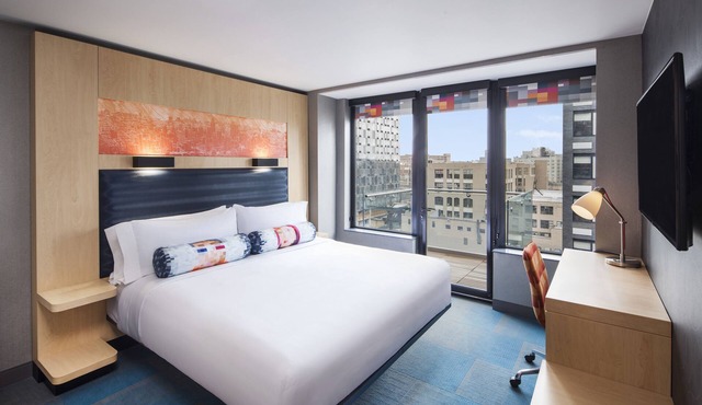 Aloft by Marriott Long Island City-Manhattan View in Long Island City