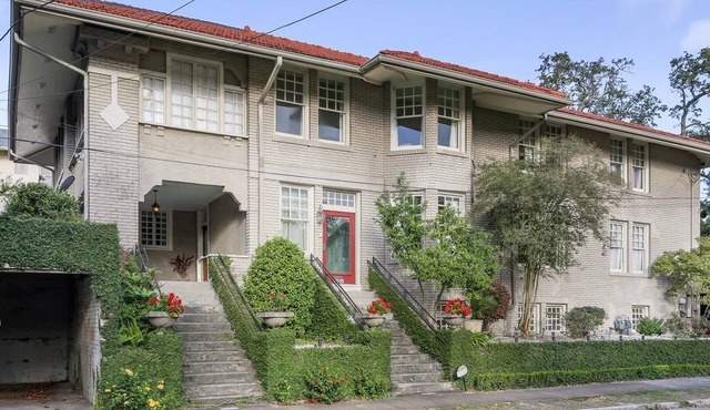 Amazing and Spacious Home just steps away from St. Charles Avenue! in New Orleans
