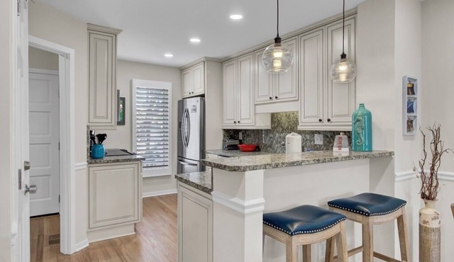 Award-Winning Resort Amenities | Racquet Club Villa 6