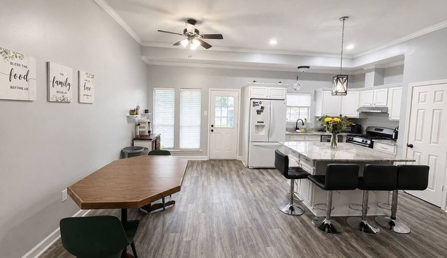 Beautiful 3-bedroom house in charming Gonzales in Gonzales