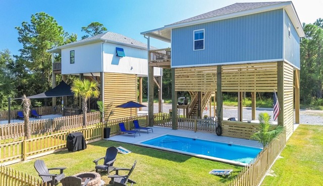 Beautiful New Home Near Beach with Pool Sleeps 6 in Pass Christian
