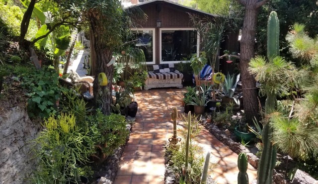 beverly glen canyon retreat