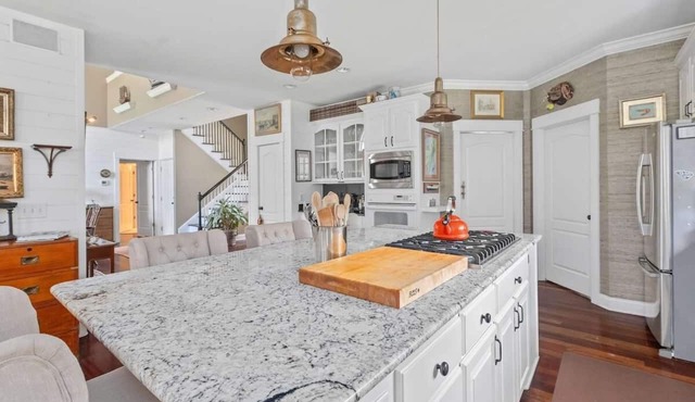 Boview Hall- Pool, Hot Tub-15 Mins to Kiawah