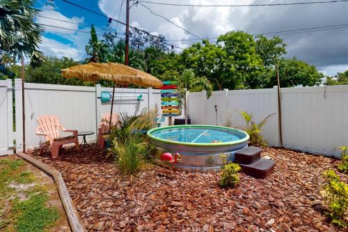 Bunglow Boogie Bunkhouse in New Port Richey