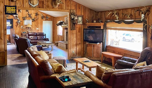 Cammack Lodge located near Clarksdale and Moon Lake, Mississippi