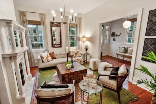 Chic Historic Home Private Patio
