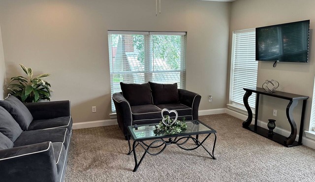 Contractor's Choice · 3BR · Near Ingalls/Chevron in Moss Point