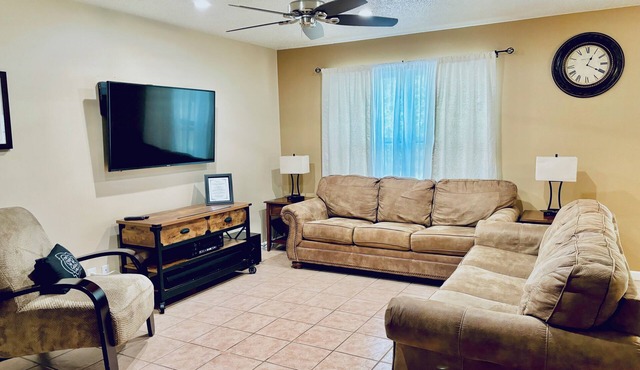 Convenient, Quiet and Clean Home