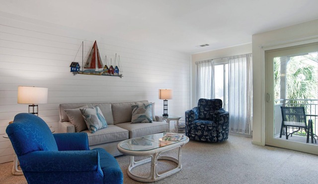 Courtside 53 - Recently Renovated 2 Story Townhouse in Forest Beach
