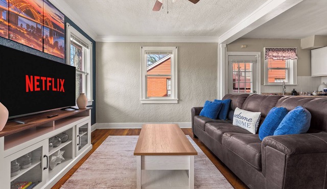 Cozy 1BR 2mi to Midtown & Crosstown Pet Friendly in Memphis