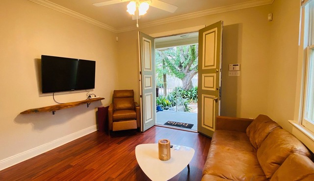 Cozy New Orleans Hide Away