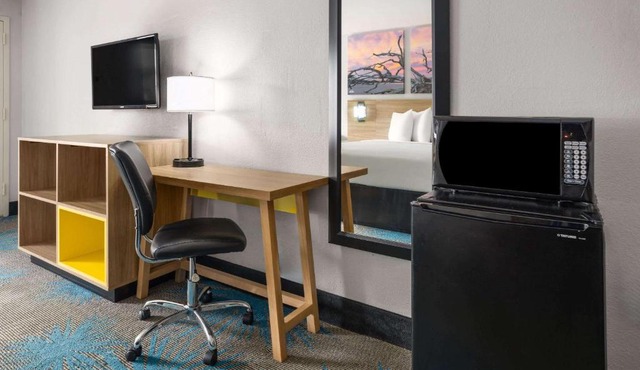 Days Inn by Wyndham Ladson Summerville Charleston
