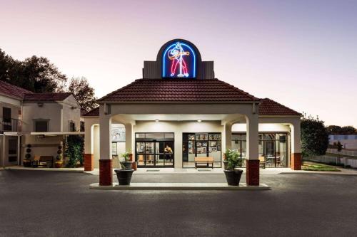 Days Inn by Wyndham Memphis at Graceland in Memphis