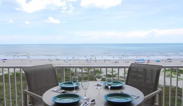 DIRECT OCEANFRONT NOW RENTING SUMMER FALL AND WINTER! BEAUTIFUL OCEANFRONT VIEW! in Cocoa Beach