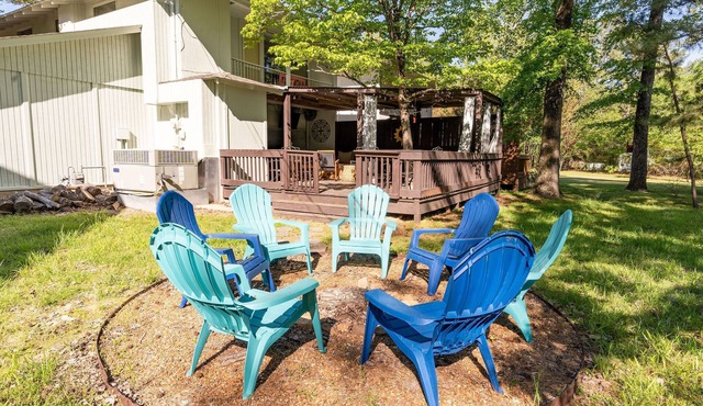 Eden Isle Home Near Marina & GFL! in Heber Springs