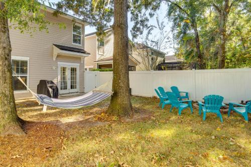Explore Beaches & May River! Family Bluffton Home