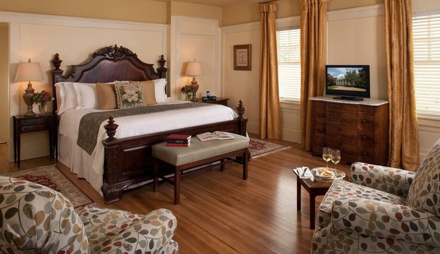 Fairview Inn in Jackson