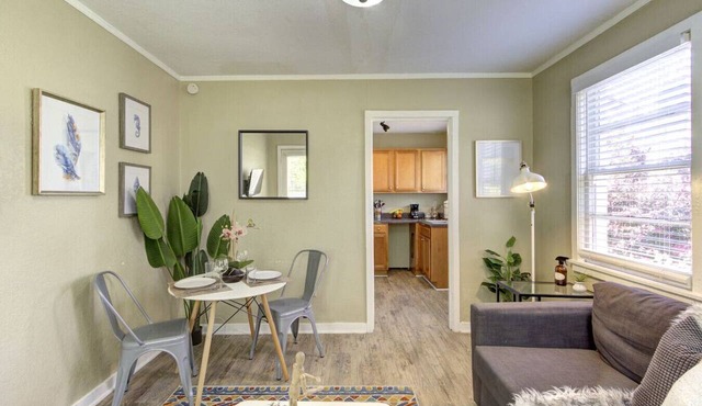 Gated Memphis Stay | Steps from Overton & Dining in Memphis