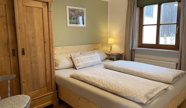Gemütlich eingerichtete 36qm-Ferienwohnung in Berg