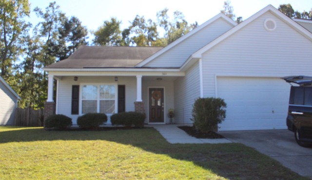 Golfers Delight: 3-bedroom home outside of Charleston