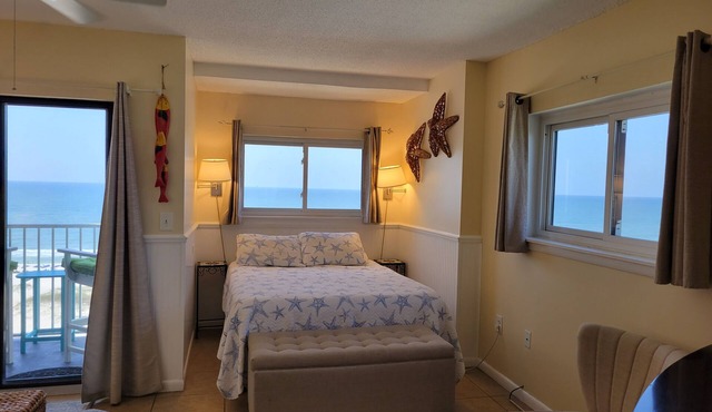 Gorgeous Gulf Front Corner Sunsuite! Indoor Pool! July 30-Aug 1, is Available!