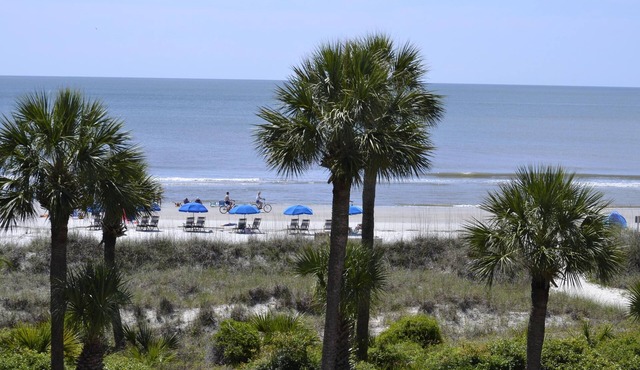 Gorgeous Ocean Views.just steps to the beach! Check out the renovation!