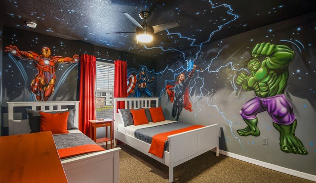 Great Location! Disney-Universal-Kid Gear-Free Pool Heat-Lake view- Family Fun