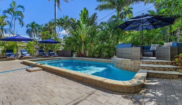 Historic Charm & Walkable Waterfront, with Heated Pool - Ponce Pointe - Roelens