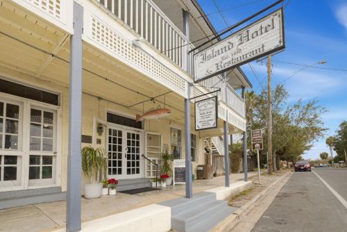 Historic Island Hotel in Cedar Key