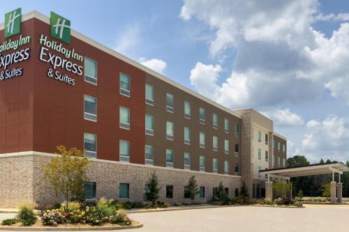 Holiday Inn Express & Suites Meridian I-20 by IHG in Meridian