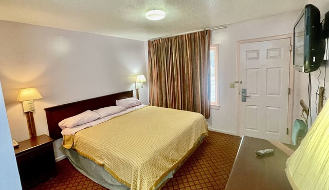 imperial motel in Mullins