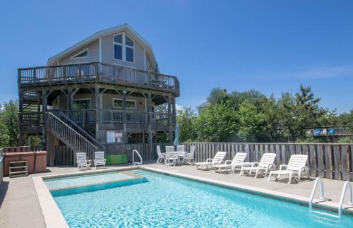 Keepsake - Corolla, Whalehead, 435 Yds to Beach, Pool w/Kiddie Pool, Hot Tub, Pets OK, Flex Stays in Corolla