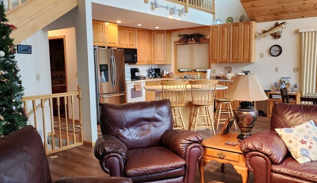 Lakefront Deck w/Unmatched View and Location - New Deck in Garrison