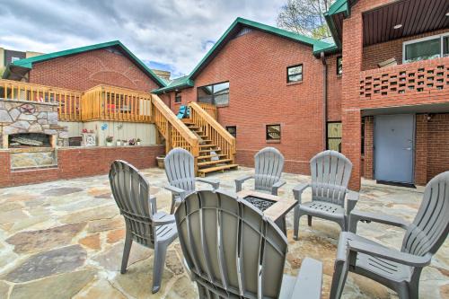 Lakefront Gem w/Docks on Central Ave in Hot Springs