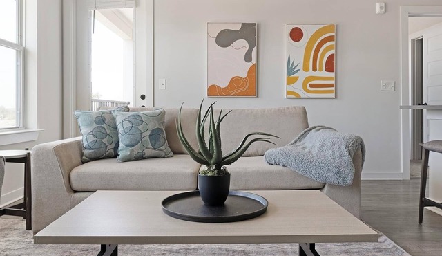 Landing | Amazing 1BD, Clubhouse, Gym