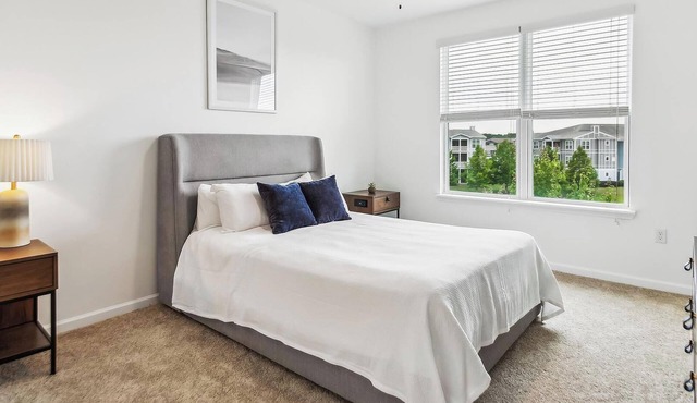Landing | Chic 1BD, Yoga Studio, Clubhouse