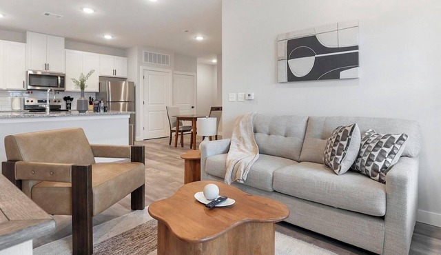 Landing | Incredible 1BD, Gym
