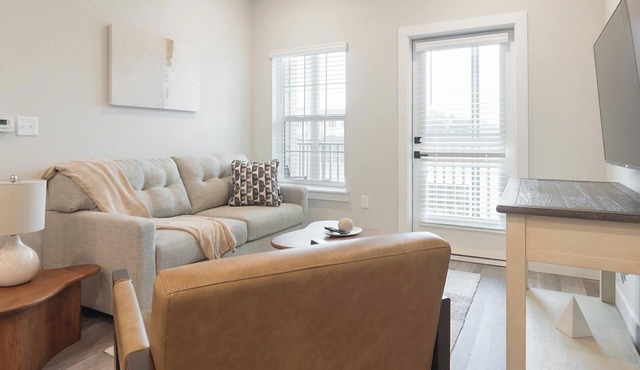 Landing | Spectacular 1BD, Gym