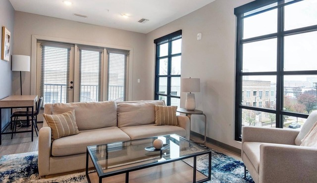 Landing | Stunning 1BD, Rooftop Lounge, Gym in Memphis