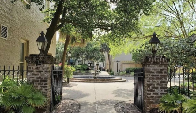 Lodge Alley Inn - Studio