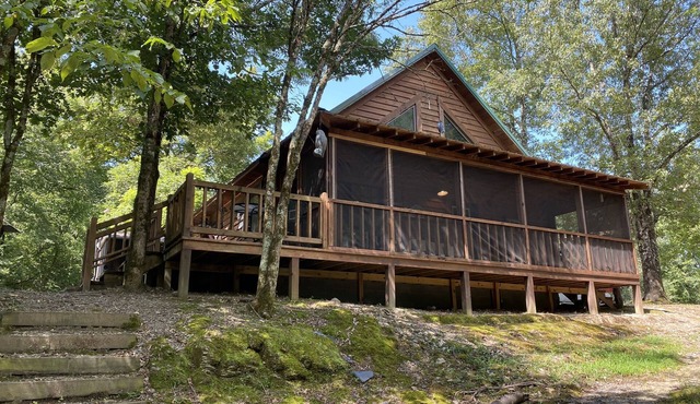 Lost Cabin at the Creek
