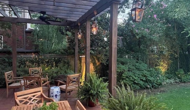 Luxury and Old World Charm in Historic Midtownnn in Memphis