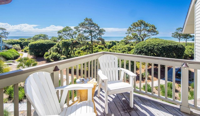 Luxury Oceanfront Villa w/Stunning Ocean Views, Balconies, Boardwalk Beach Access & Community Pool