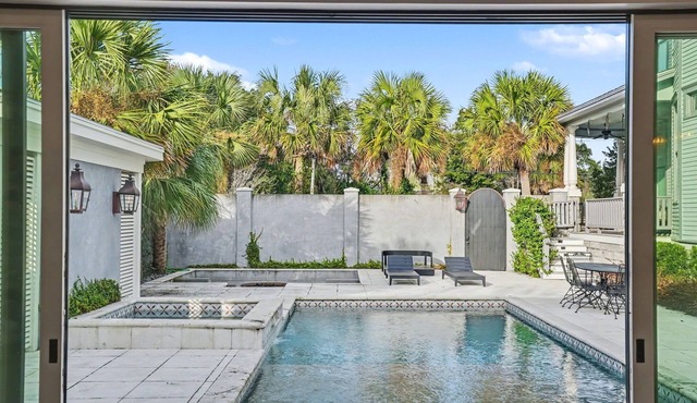 Maison Barnard | Starland's Most Stunning Home + Private Pool, Event Space