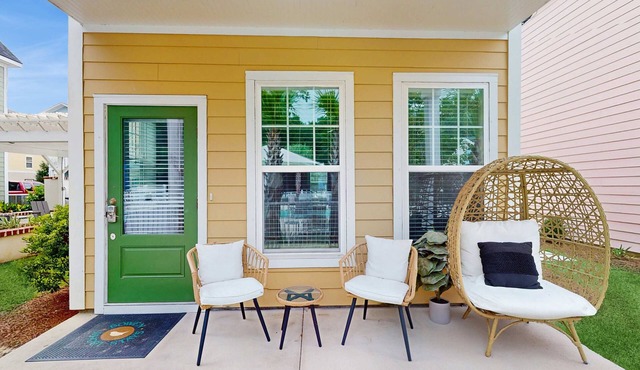 Modern 3BR Cottage in Pet Friendly Luxury Resort w/Pool