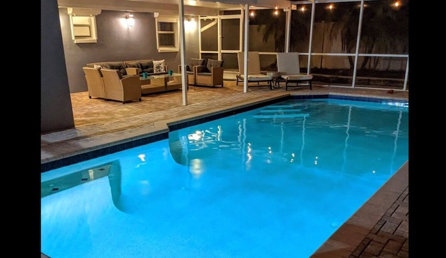 Modern home with private pool and local beaches. in Tarpon Springs