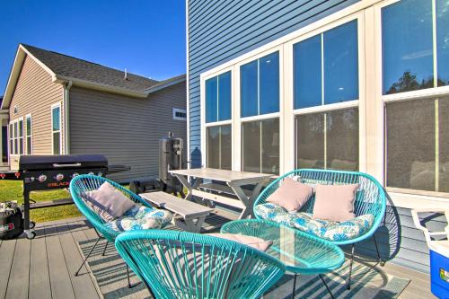 Modern Lewes Home w/Deck, Grill + Pond View! in Lewes
