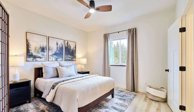 Mountain View Retreat in Homer - Entire House. Bright, Clean, Renovated Home. in Homer
