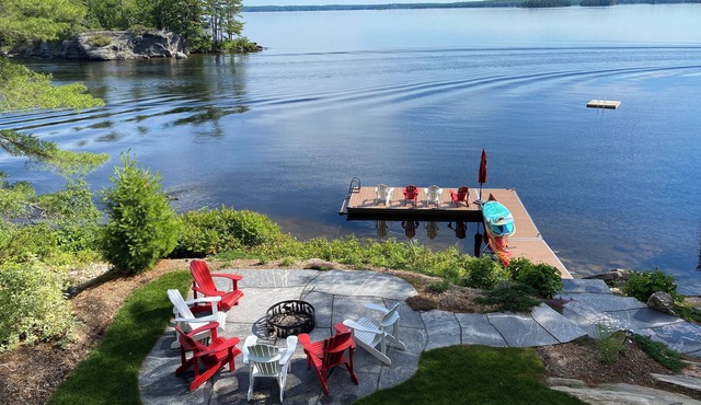 Muskoka lakefront cottage for families, on the "Big Three"! in Gravenhurst